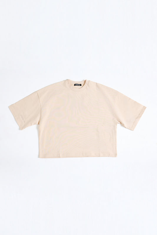 THIS SHORT SLEEVE DOESN'T CHASE TRENDS, IT SETS THEM.